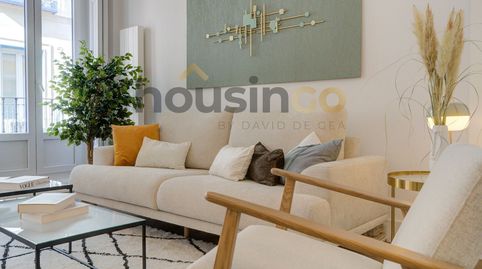 Foto 2 von Wohnung zum Verkauf in Jesús del Valle, Universidad - Malasaña, Madrid Capital