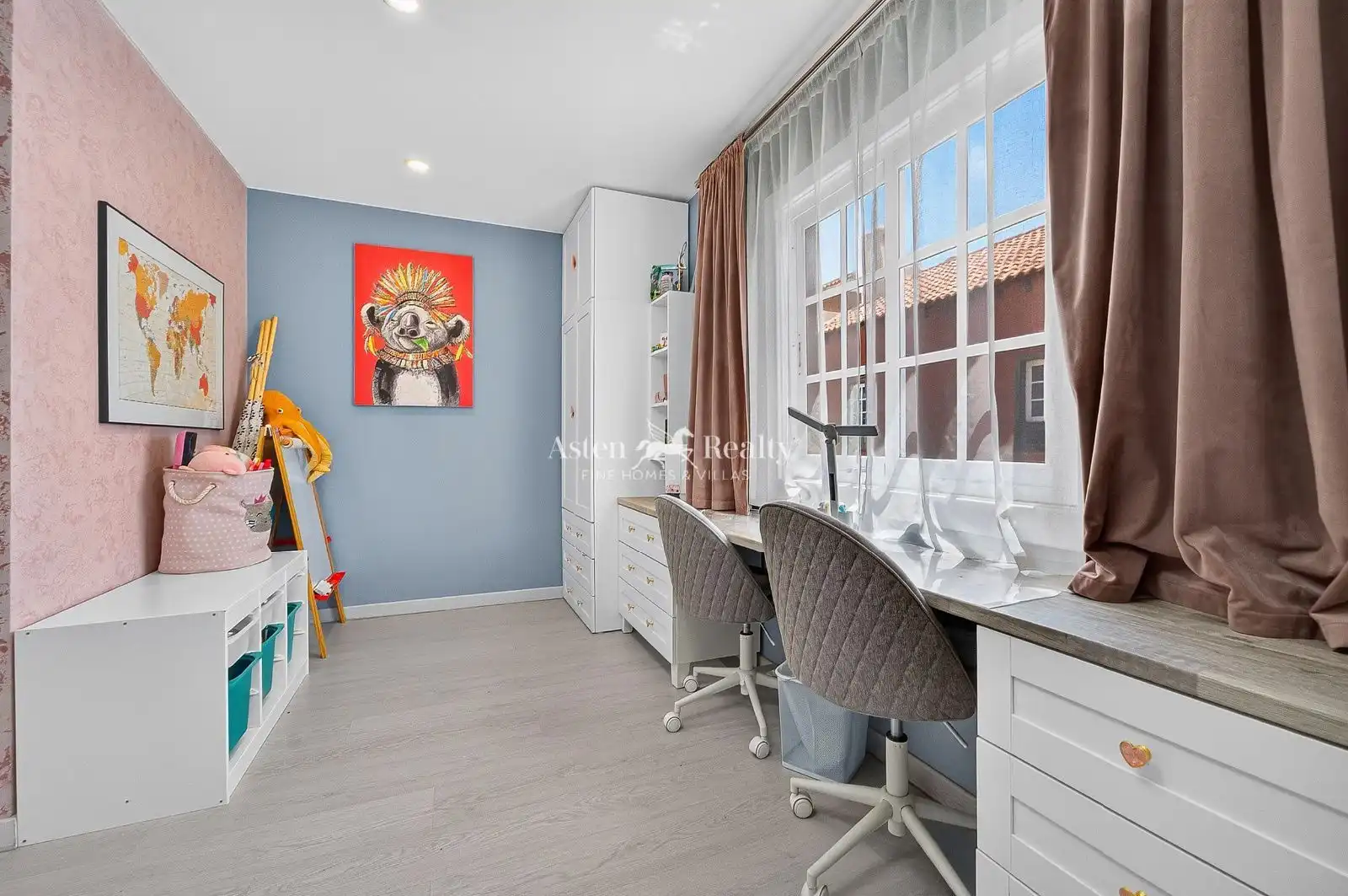 Habitación de Casa adosada en venta en Adeje con Terraza, Trastero y Piscina