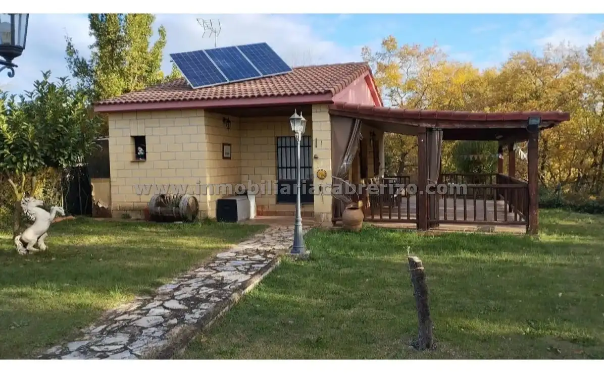 Vista exterior de Casa o chalet en venta en Sojuela con Calefacción, Jardín privado y Terraza