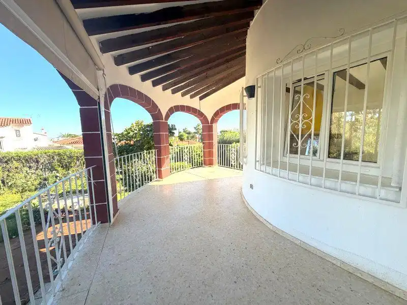 Terrasse von Haus oder Chalet zum Verkauf in Dénia mit Klimaanlage, Privatgarten und Terrasse