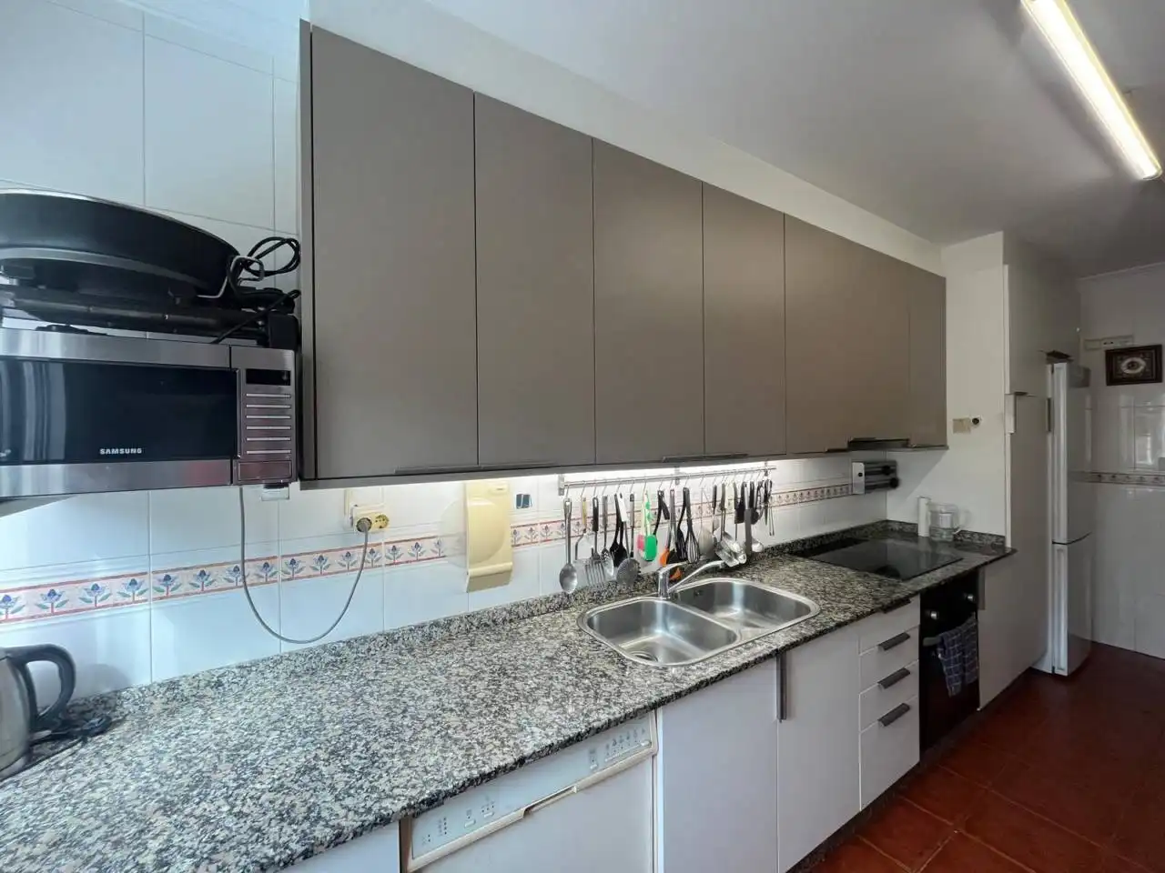 Cuina de Pis en venda en Miño amb Calefacció, Terrassa i Traster