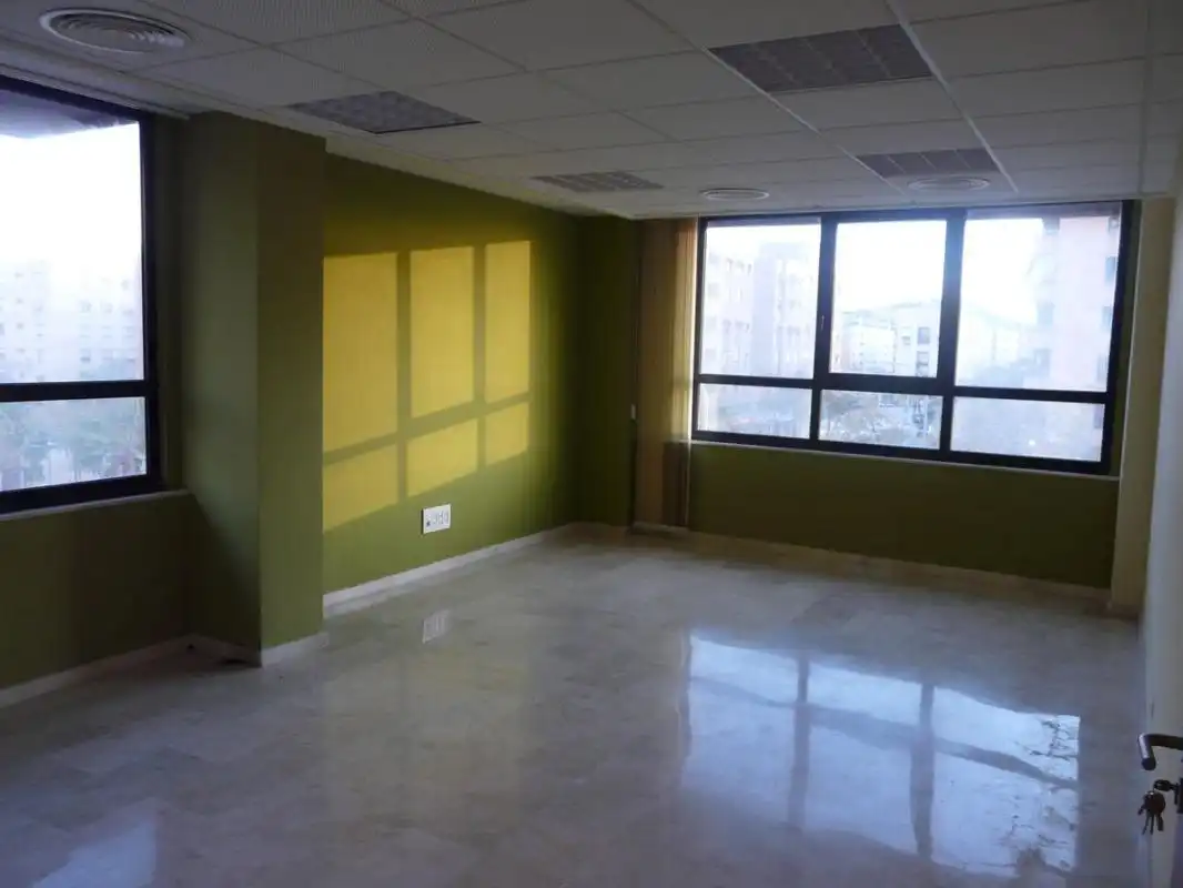 Ufficio in vendita a Calle Médico Vicente Reyes, imagen 4