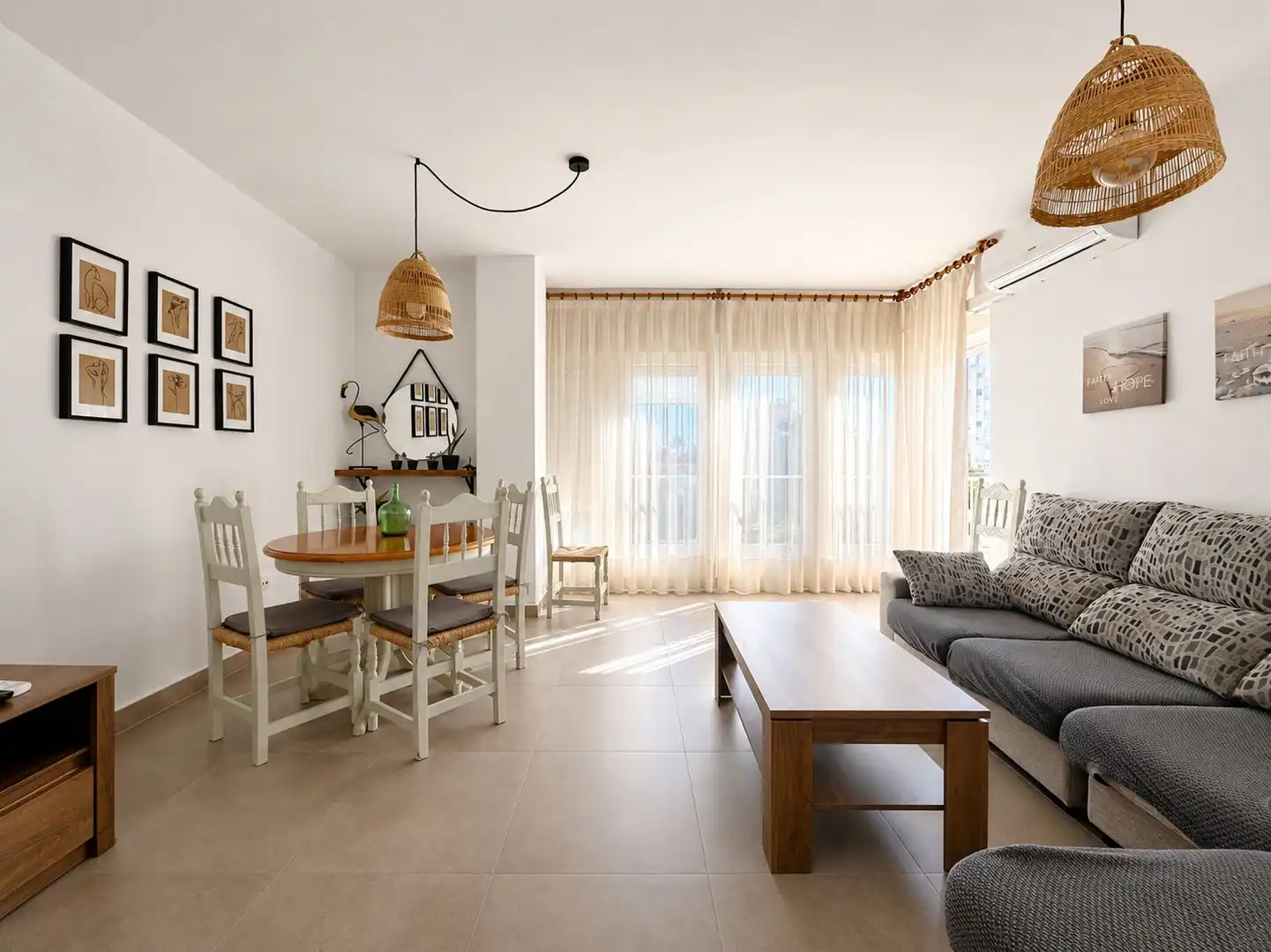 Living room of Apartments for rent in Jávea / Xàbia  with Air Conditioner, Terrace and Swimming Pool