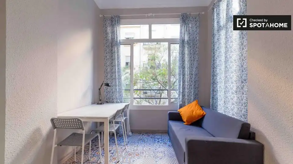 Wohnzimmer von Wohnung zur untervermieten in Valencia mit Klimaanlage, Heizung und Möbliert