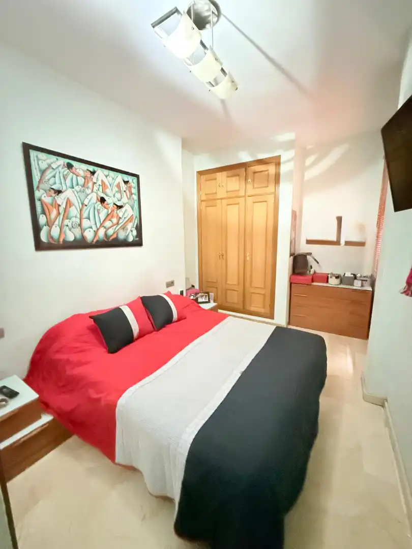 Habitación de Piso en venta en Málaga con Aire acondicionado y Amueblado