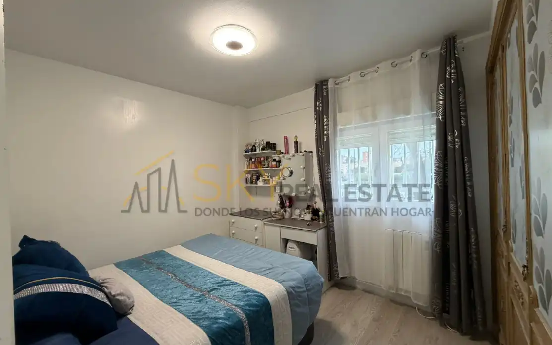 Habitación de Piso en venta en Madrid