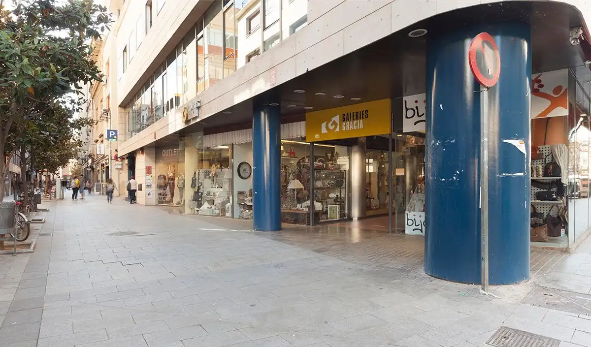 Oficina de alquiler en Sabadell
