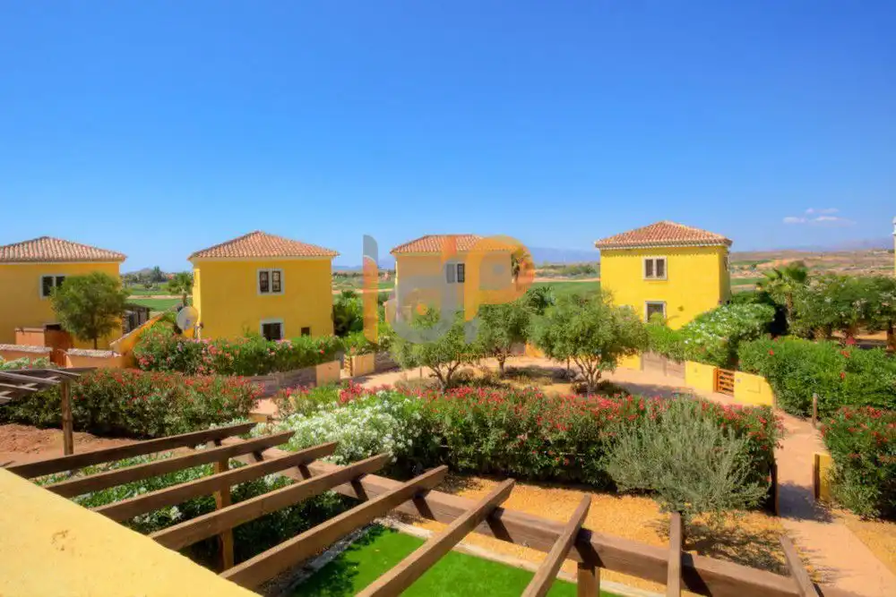 Haus zum Verkauf in Desert Spring Golf