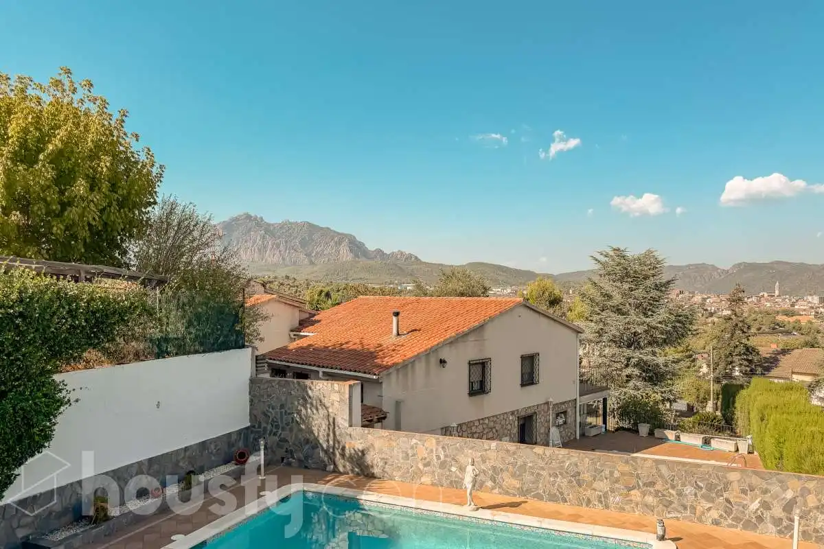 Casa amb piscina en venda a Calle Ricard Opisso ., imagen 68