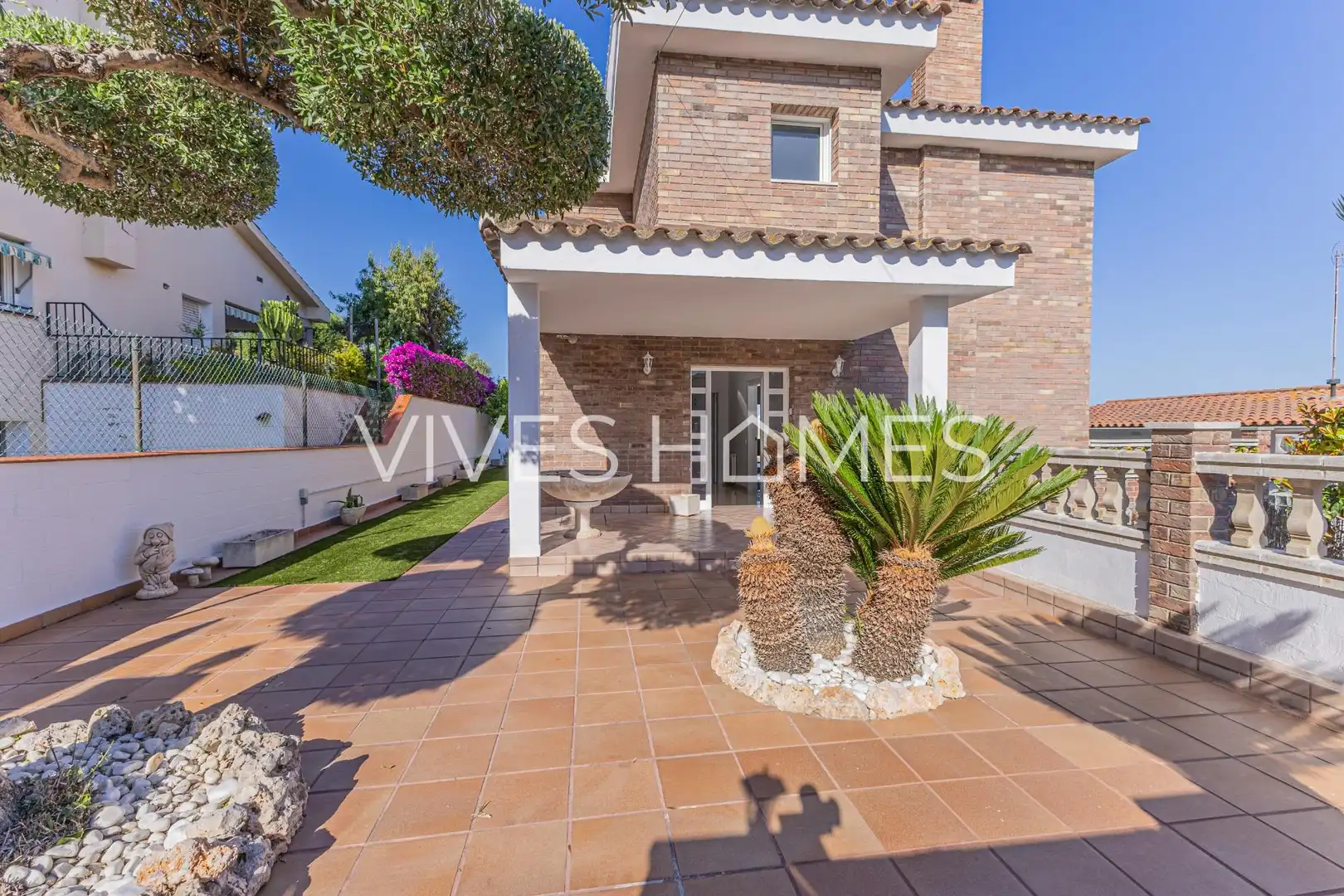 Exterior view of Houses for sale in Arenys de Mar  with Air Conditioner, Heating and Private garden