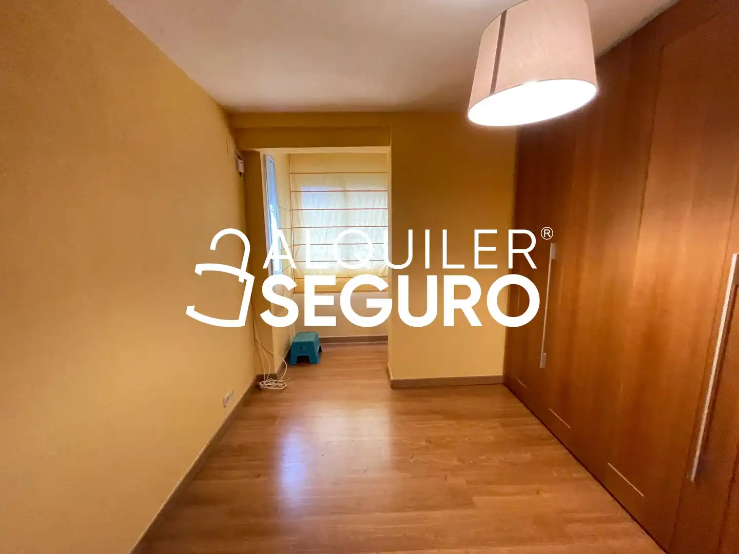 Habitación de Piso de alquiler en Latina