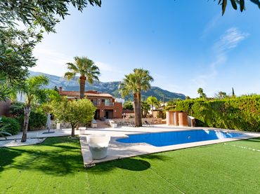 Villa con balcone in vendita a Carrer Alborcer