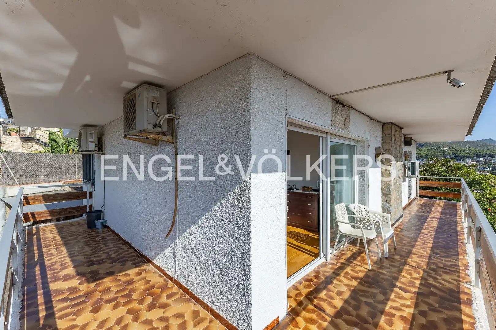 Balcony of Houses for sale in Castelldefels  with Air Conditioner, Heating and Private garden