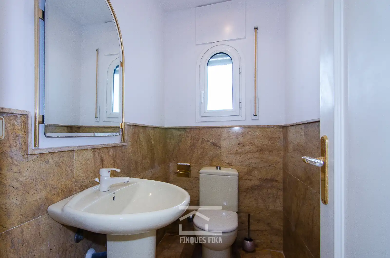 Baño de Casa o chalet en venta en El Masnou con Calefacción, Jardín privado y Parquet