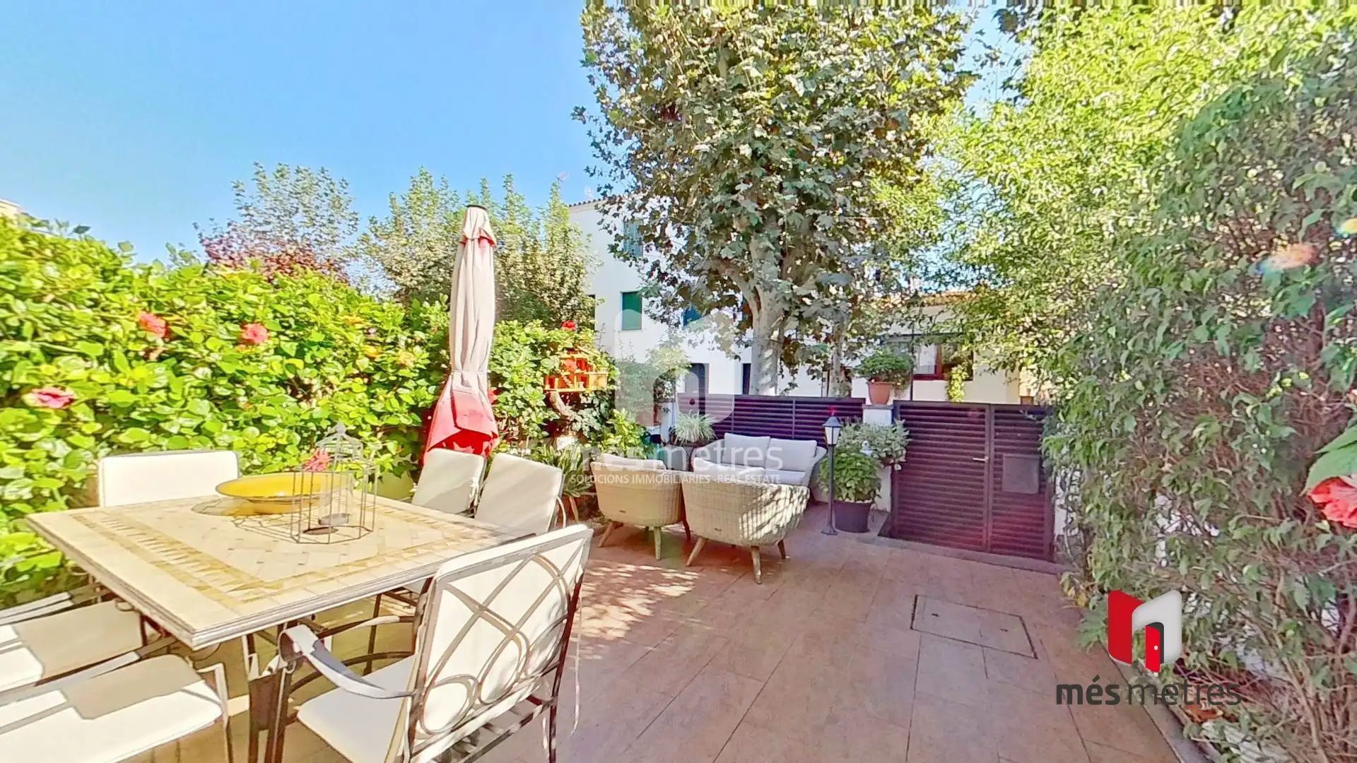 House with garden for sale in Centre