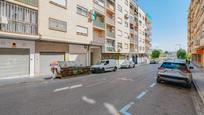 Vista exterior de Àtic en venda en  Granada Capital amb Calefacció i Terrassa