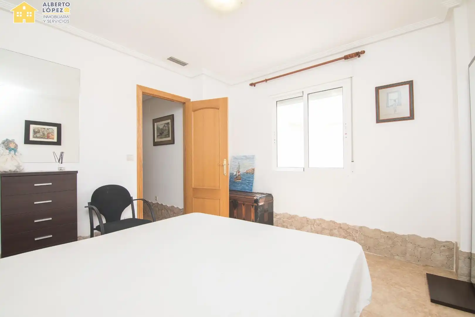 Habitación de Casa adosada en venta en Elche / Elx con Aire acondicionado, Calefacción y Balcón