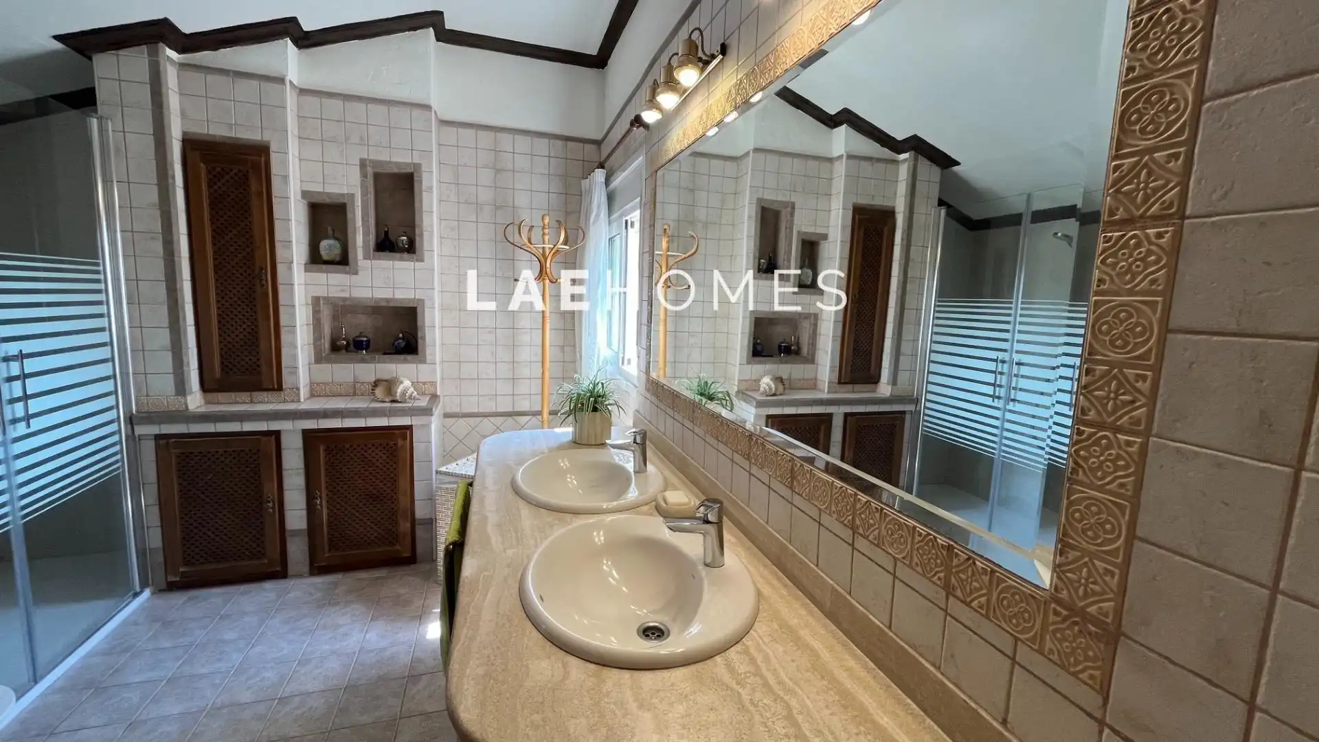 Bathroom of Houses for sale in Mutxamel  with Air Conditioner, Heating and Private garden