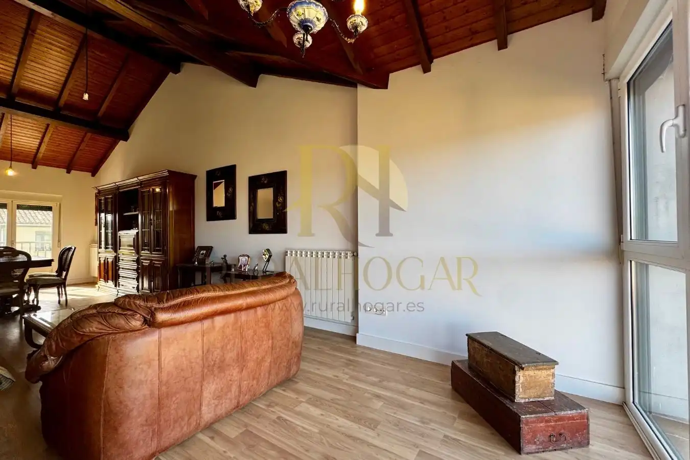 Sala de estar de Casa o chalet en venta en Valdepolo con Calefacción, Jardín privado y Terraza