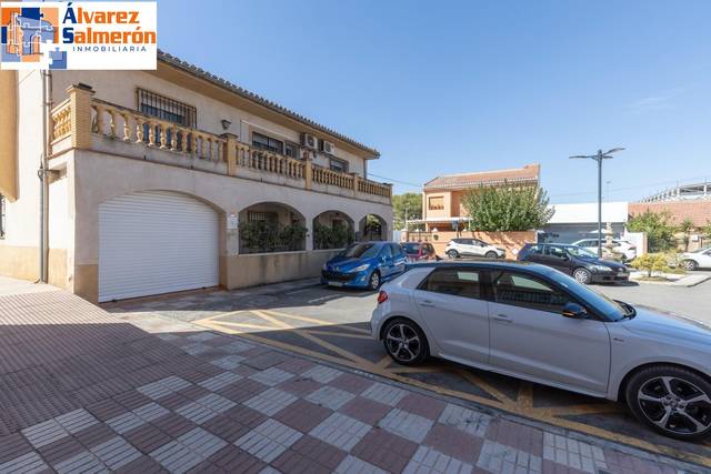 Casa-chalet en Venta en Calle Calle de Vicente Aleixandre, 11 en Las Tres Cruces