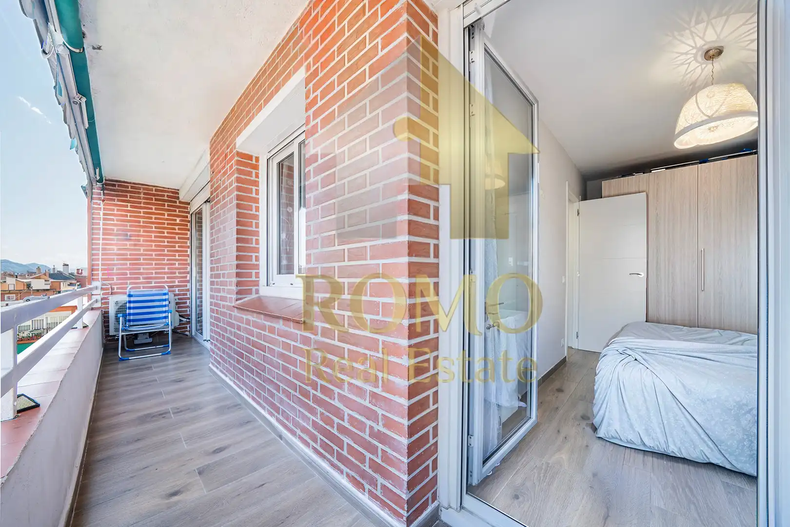 Terraza de Piso en venta en Santa Perpètua de Mogoda con Calefacción y Balcón