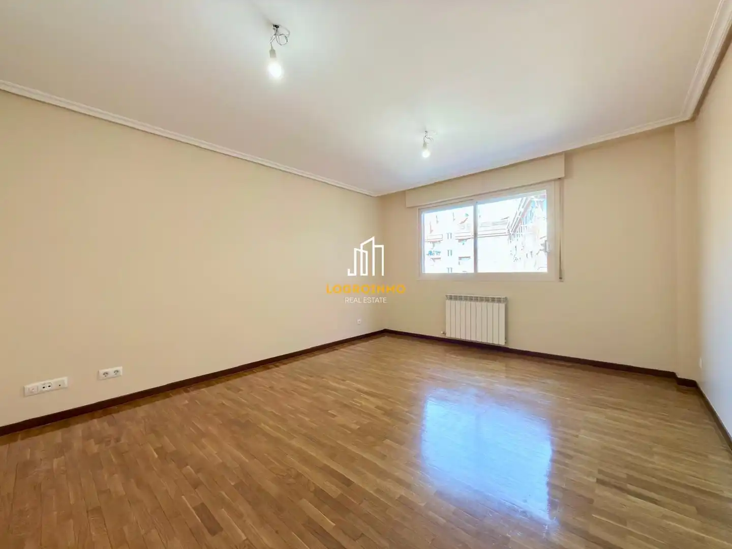 Living room of Flat for sale in Lardero  with Heating, Storage room and Furnished