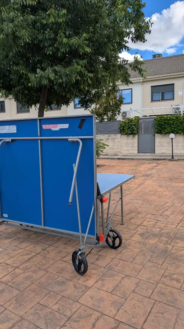 Außenansicht von Einfamilien-Reihenhaus zum Verkauf in Aranjuez mit Klimaanlage, Heizung und Terrasse
