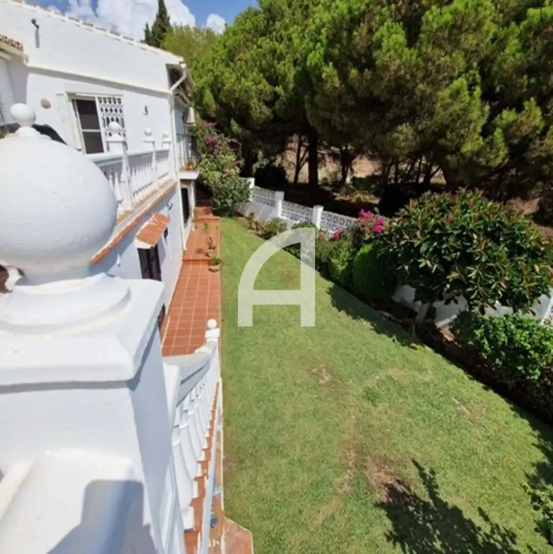Jardí de Casa o xalet de lloguer en Mijas amb Aire condicionat, Calefacció i Piscina