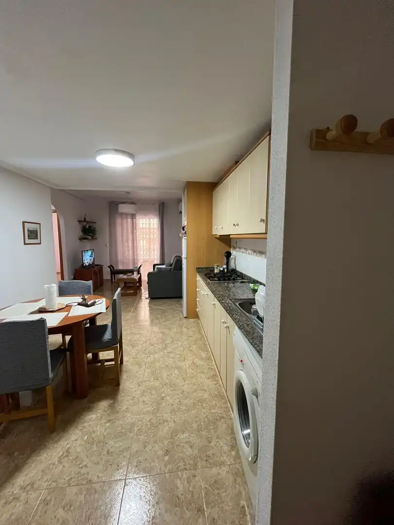 Cocina de Piso de alquiler en Torrevieja con Aire acondicionado, Calefacción y Terraza