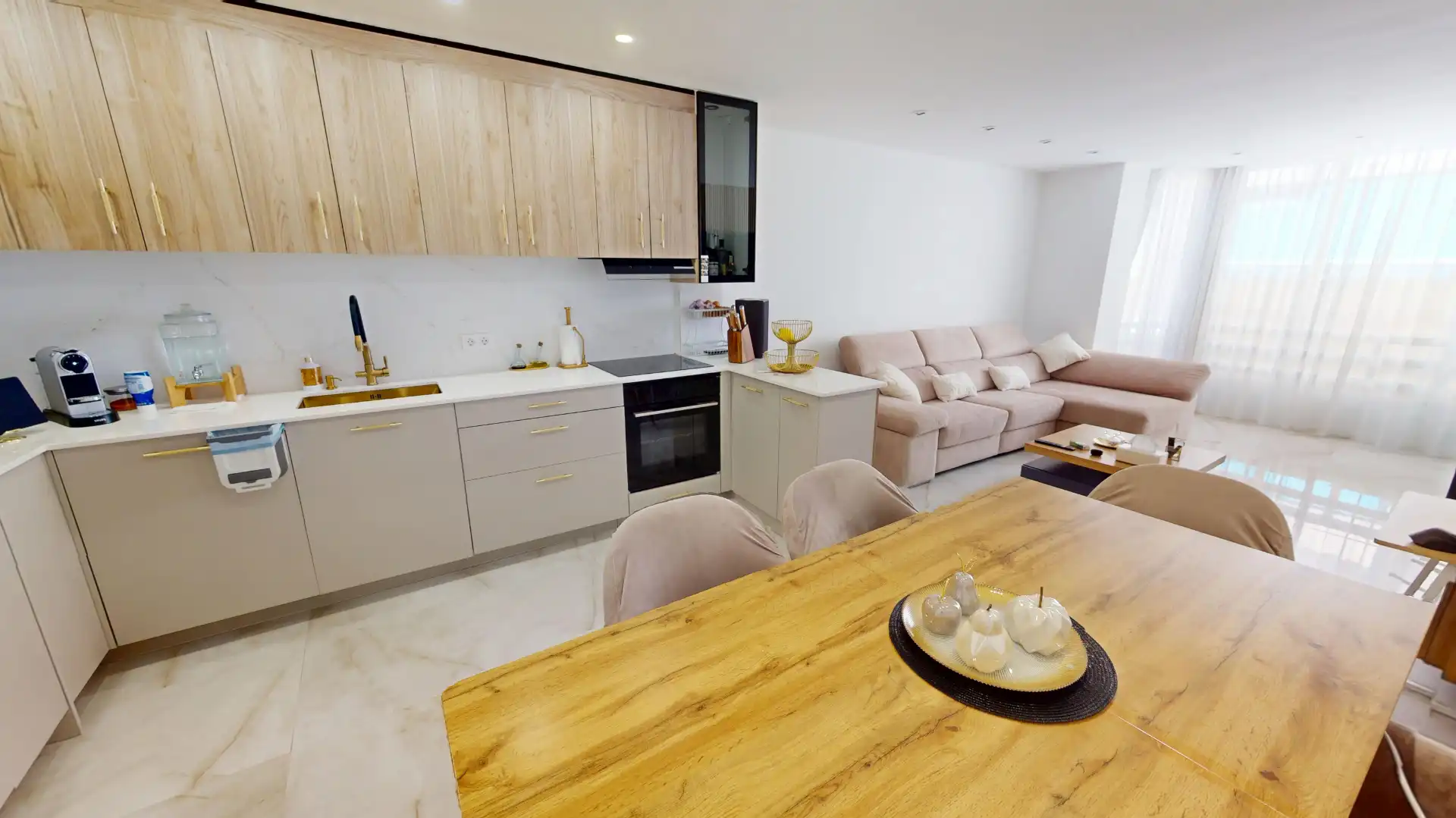 Cocina de Piso en venta en Benidorm con Aire acondicionado