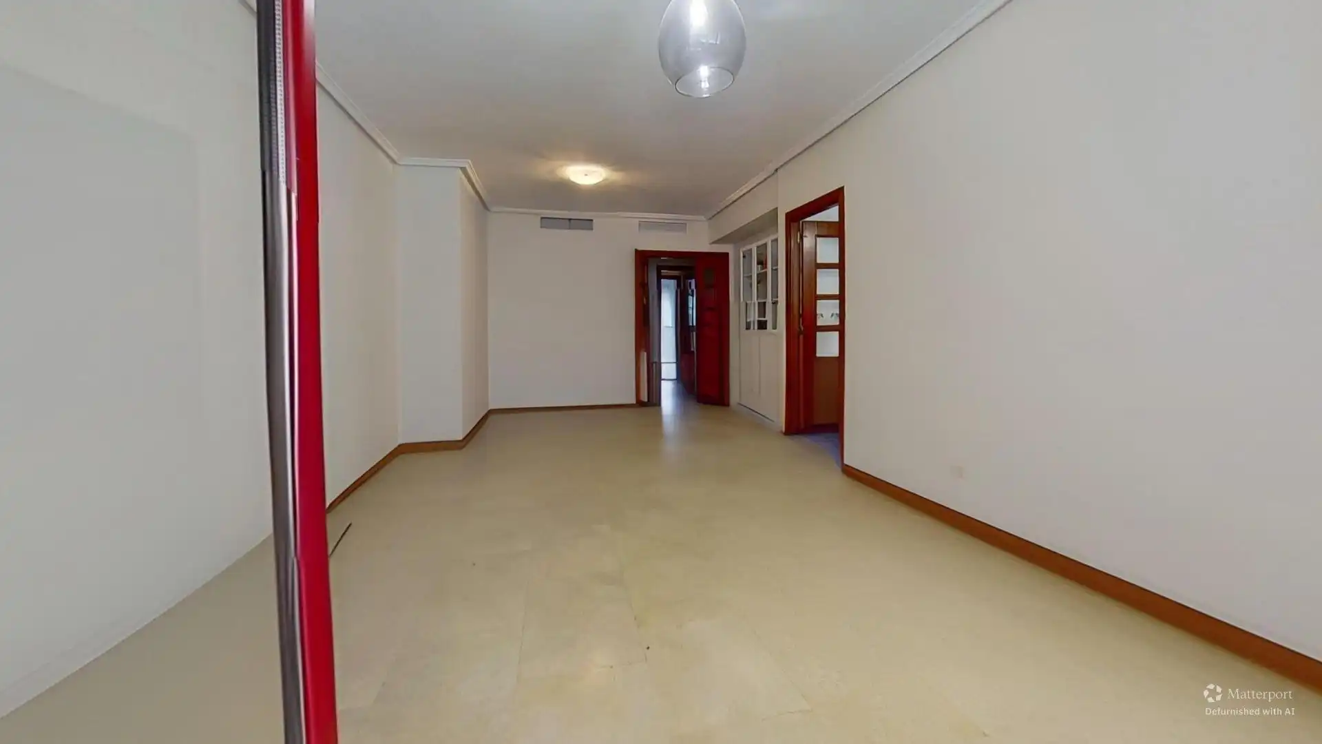 Wohnung zum Verkauf in Valencia mit Klimaanlage, Privatgarten und Terrasse