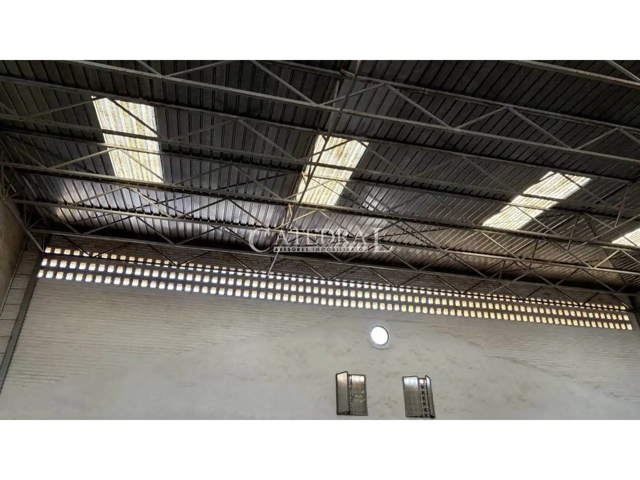 Nave industrial in vendita a Calle Teodosio, imagen 5