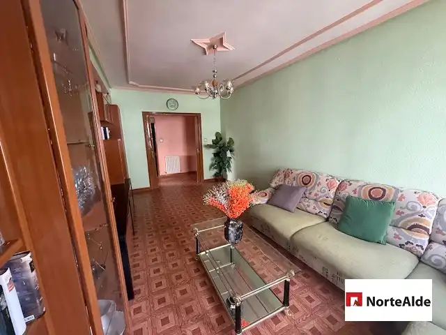 Living room of Flat for sale in Barakaldo   with Heating and Balcony