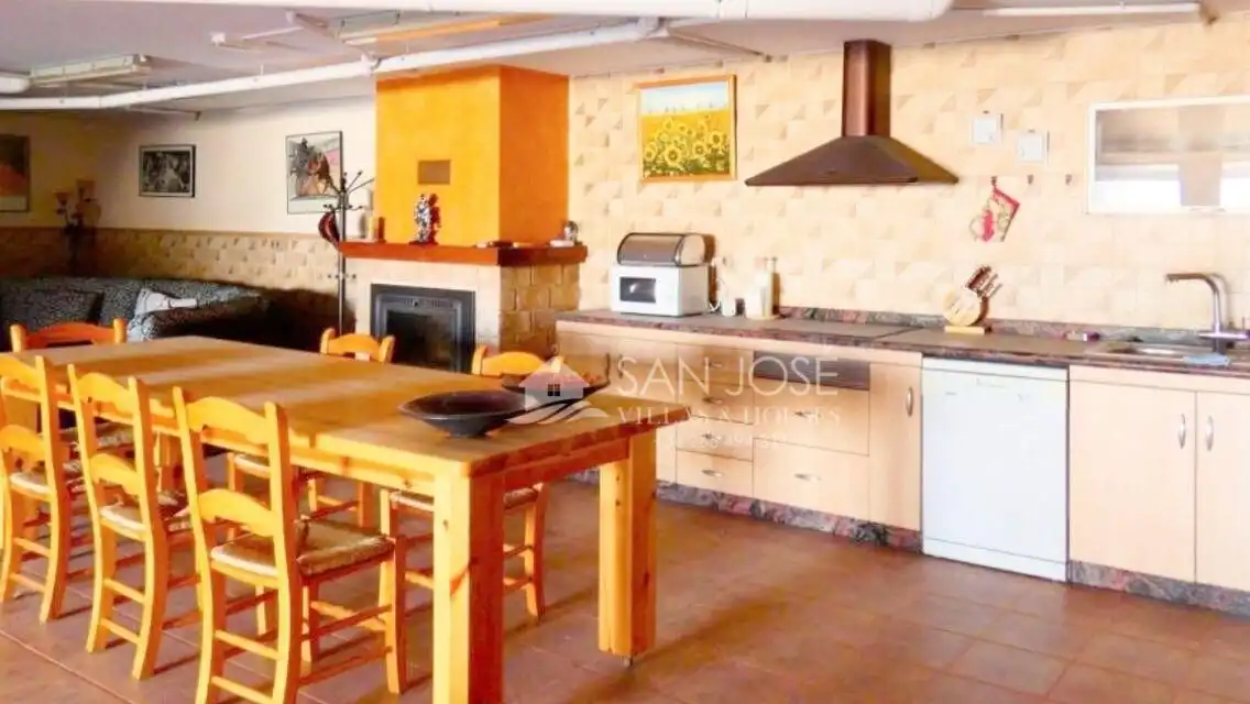 Chalet con jardín en venta en El Pinós / Pinoso, imagen 8