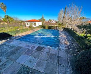 Piscina de Casa o xalet en venda en Lucena amb Jardí privat, Piscina i Moblat