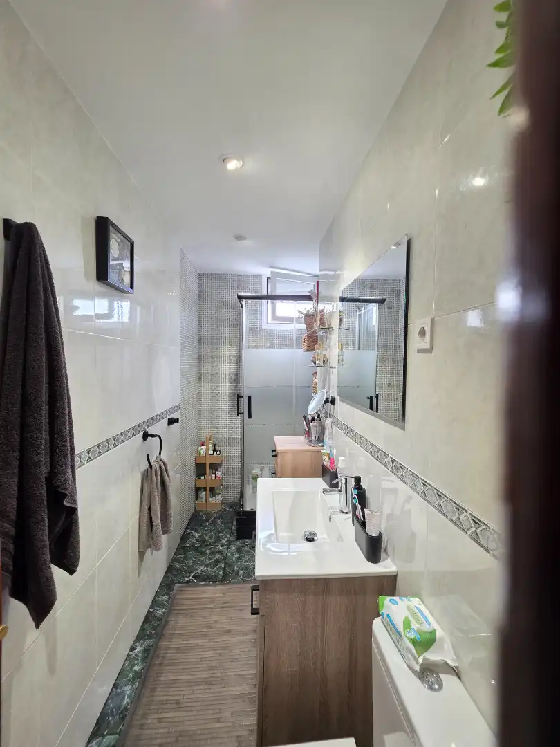 Baño de Piso en venta en Madrid con Aire acondicionado, Calefacción y Parquet