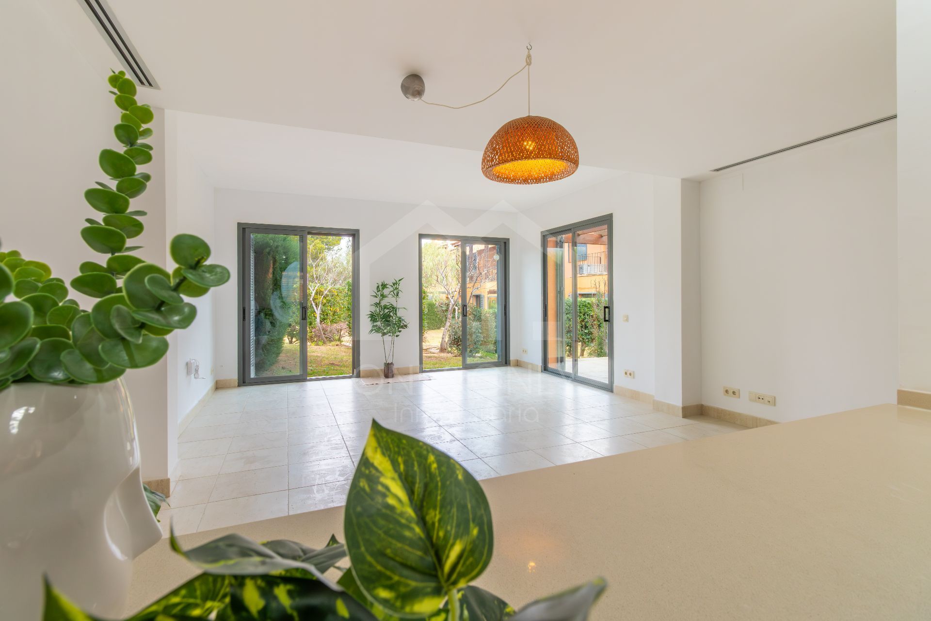 Garden of Flat for sale in Mont-roig del Camp  with Air Conditioner, Heating and Private garden
