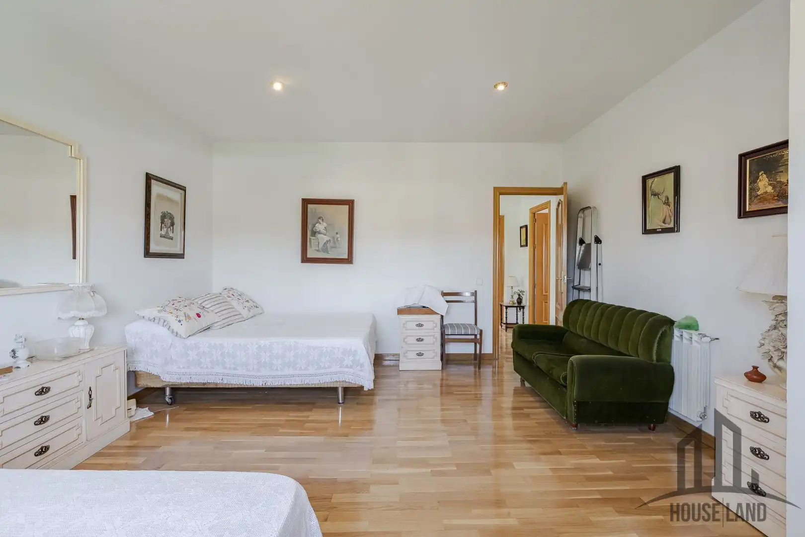 Schlafzimmer von Haus oder Chalet zum Verkauf in El Casar mit Heizung
