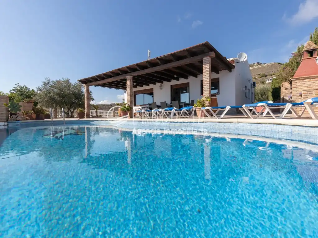 Casa amb piscina en venda a Diseminados Taramay Pol 26 18-B, imagen 3