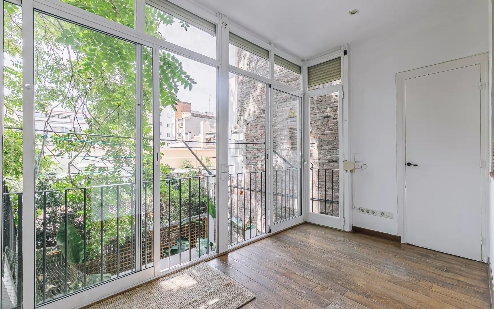 Piso con terraza en venta en Riera de Sant Miquel, imagen 13
