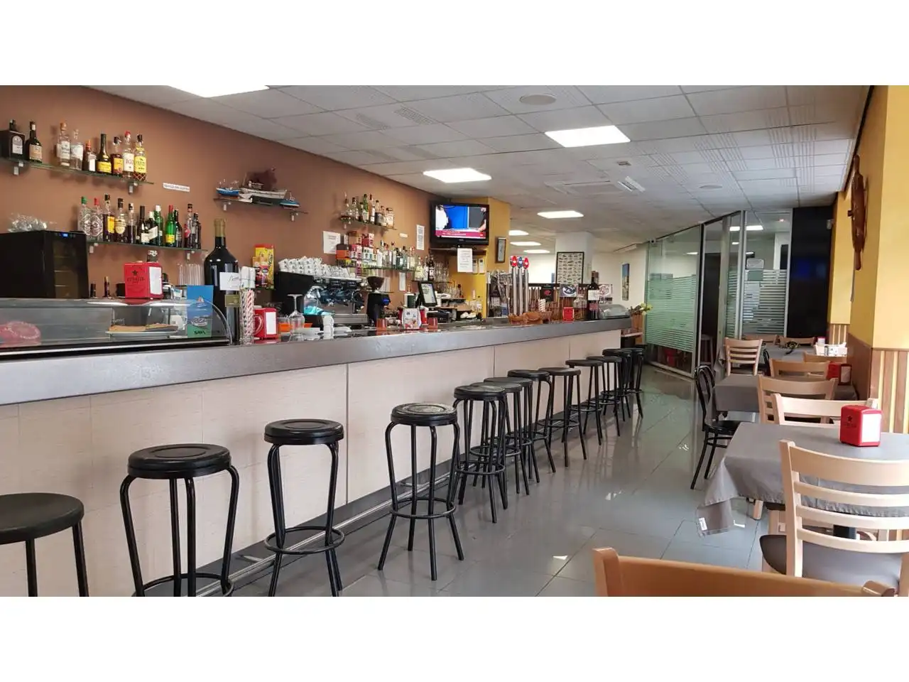 Business premises for sale in Avenida costa brava 7, imagen 6