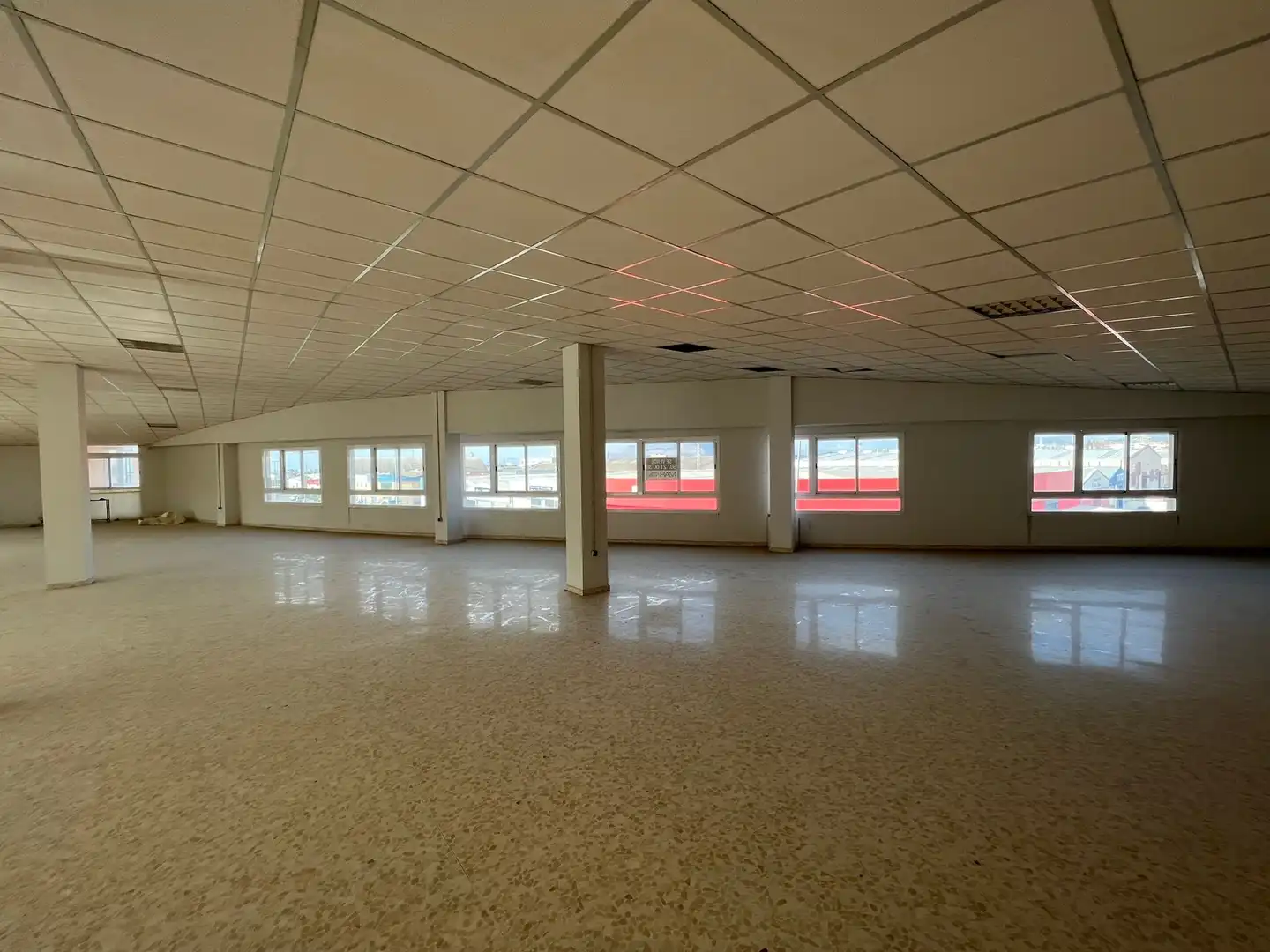Büro zum Verkauf in N/A, Peligros