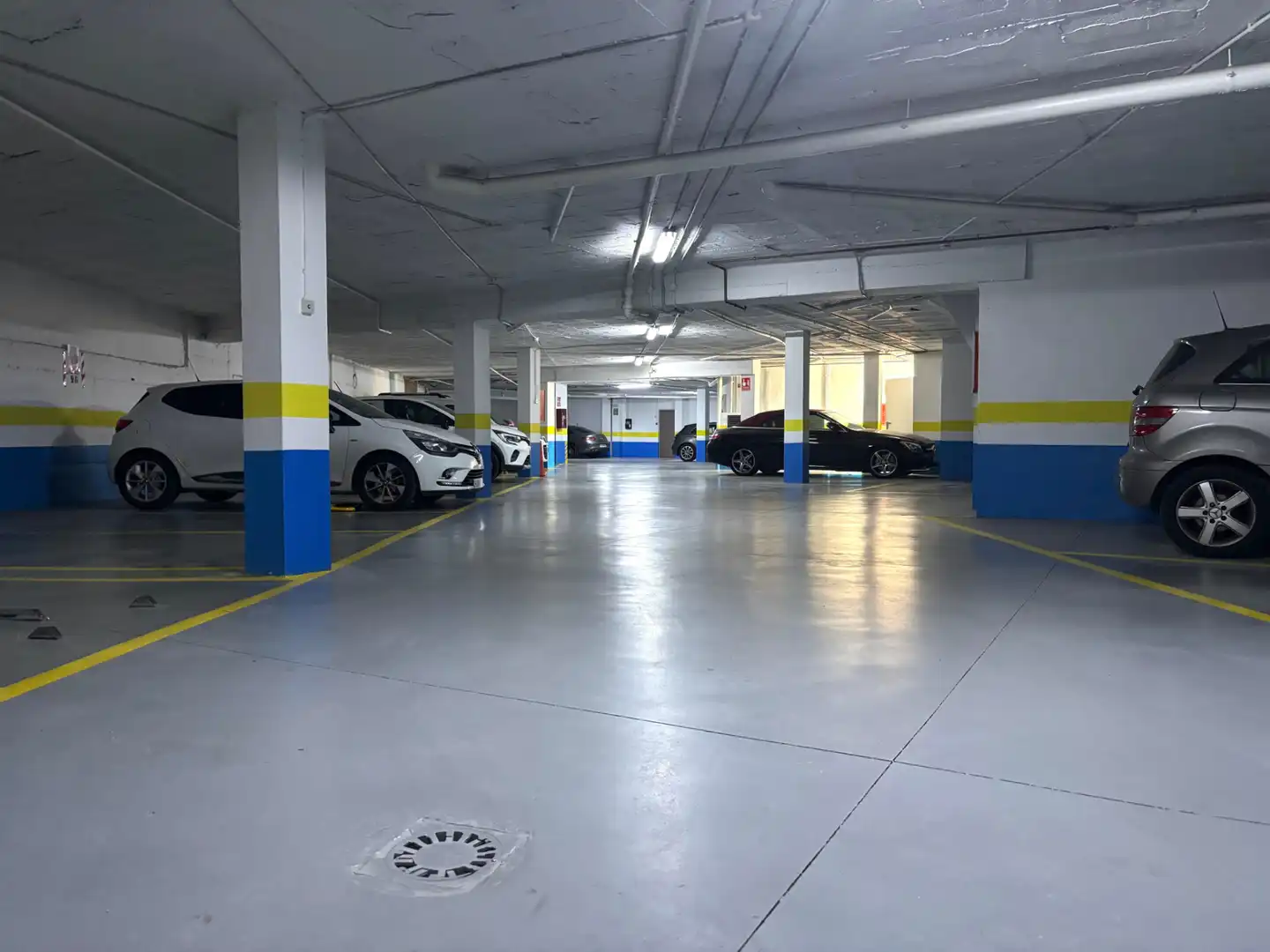 Parking of Flat for sale in Marbella  with Air Conditioner, Private garden and Terrace