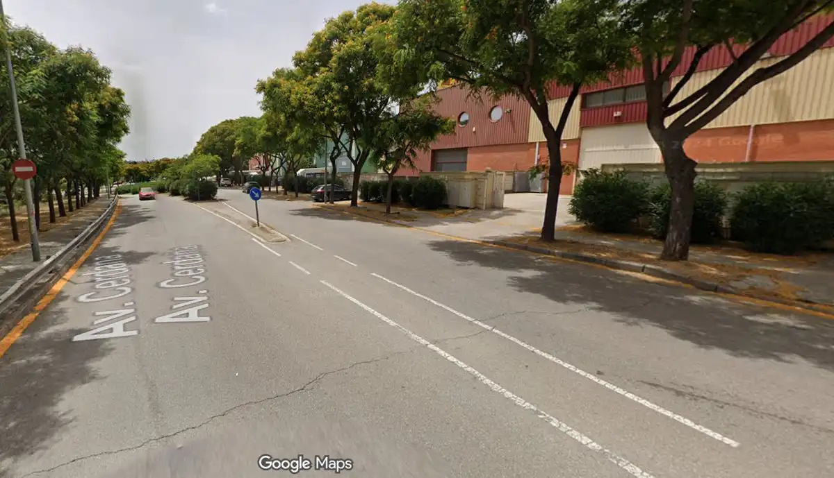 Industrial buildings for rent in Centre