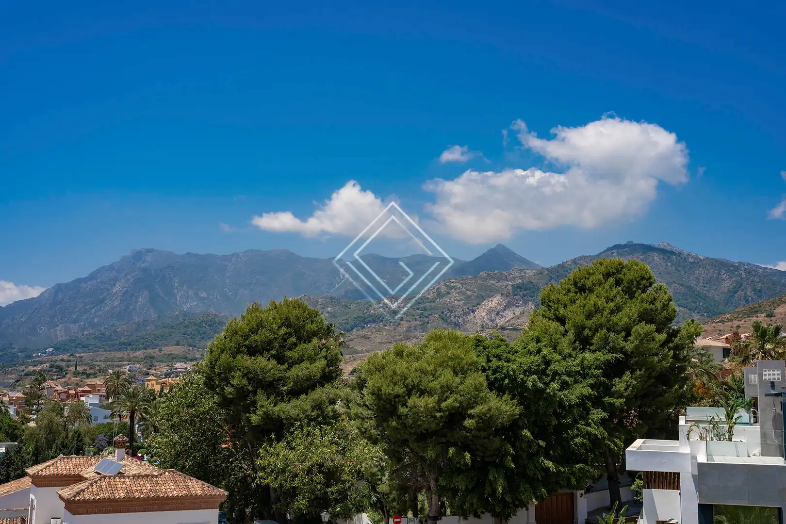Chalet con piscina en venta en Río Real - Los Monteros, imagen 31