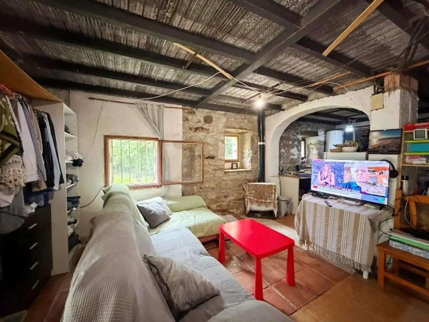 Sala d'estar de Casa o xalet en venda en Torrelavega  amb Calefacció, Jardí privat i Traster