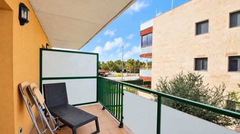 Para entrar a vivir Apartamento de 2 Dormitorios, baño, cocinacomedor, Terraza de 10 m2 y Parking