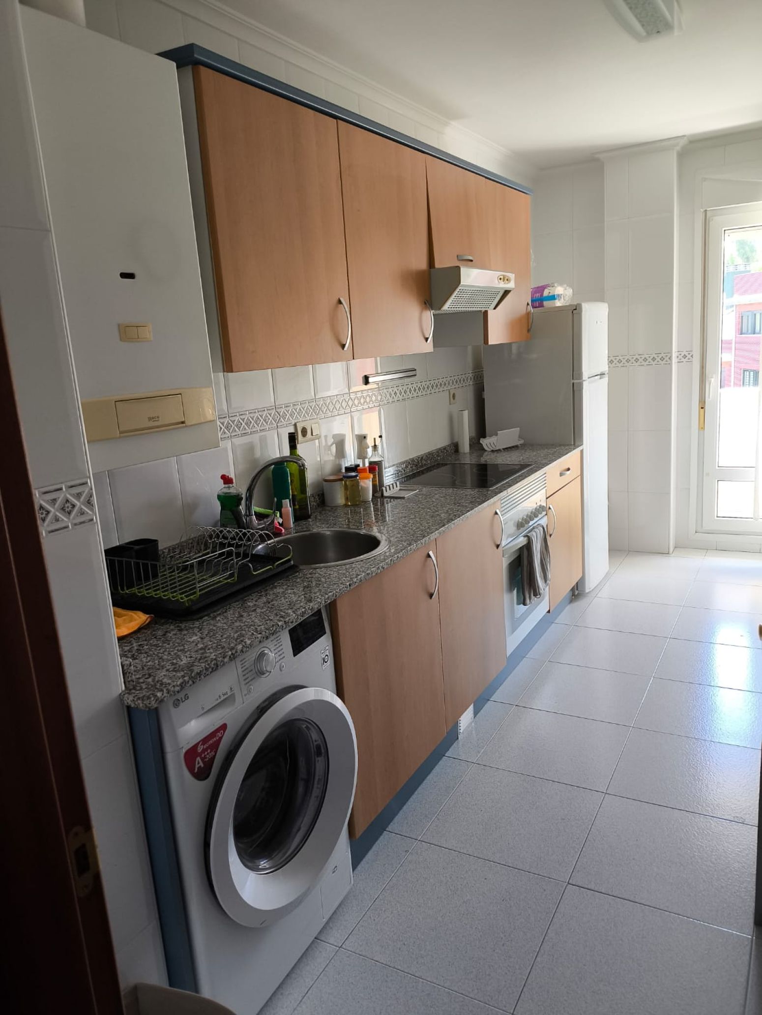 Cocina de Piso de alquiler en Castrillón con Calefacción, Jardín privado y Parquet