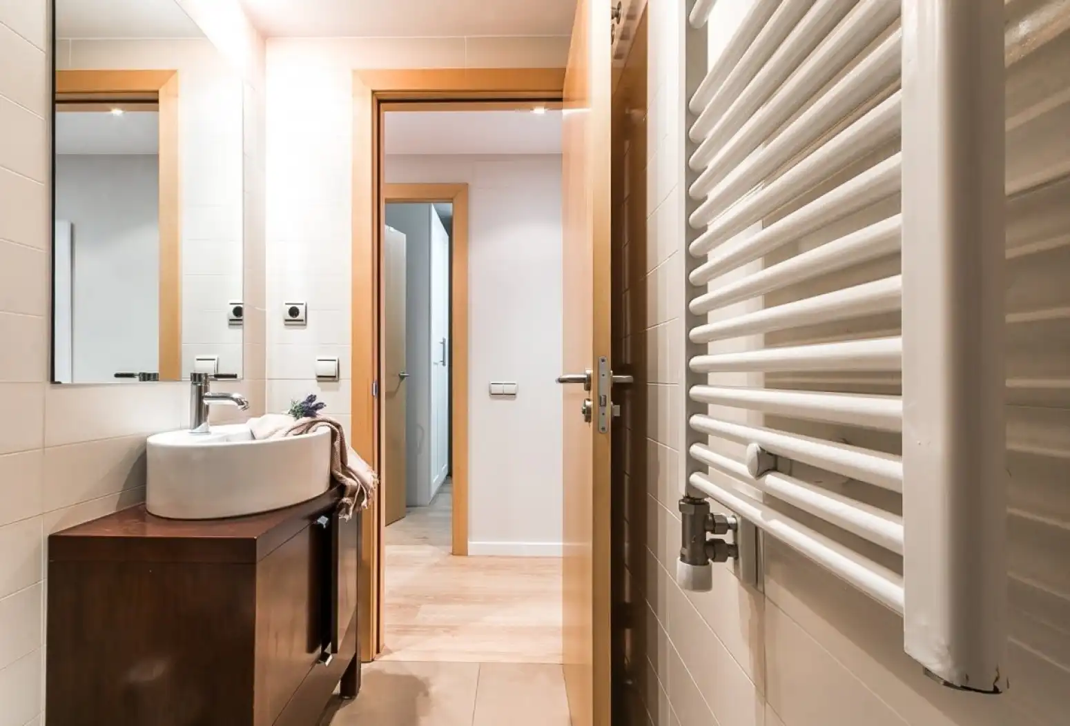 Badezimmer von Wohnung zum Verkauf in Terrassa mit Klimaanlage, Heizung und Parkett