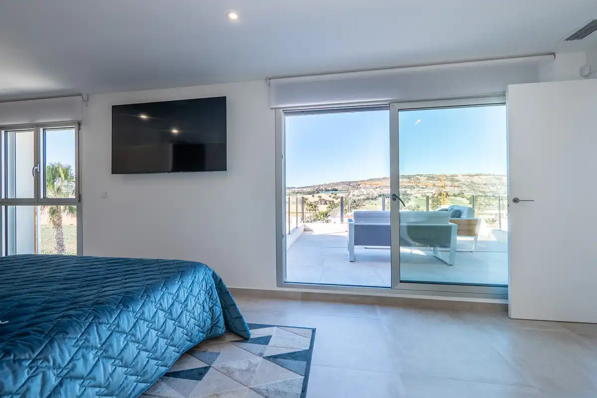 Dormitori de Casa o xalet en venda en Algorfa amb Jardí privat, Terrassa i Piscina